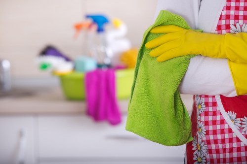 End of tenancy deep cleaning service in Ealing