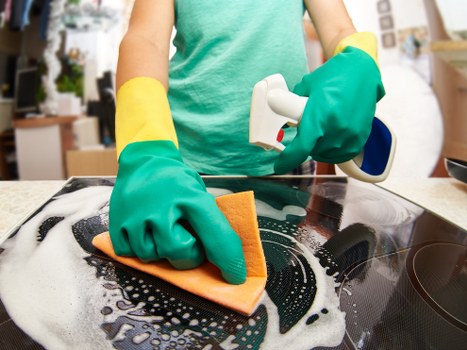 Regular domestic cleaning services in Ealing for family homes